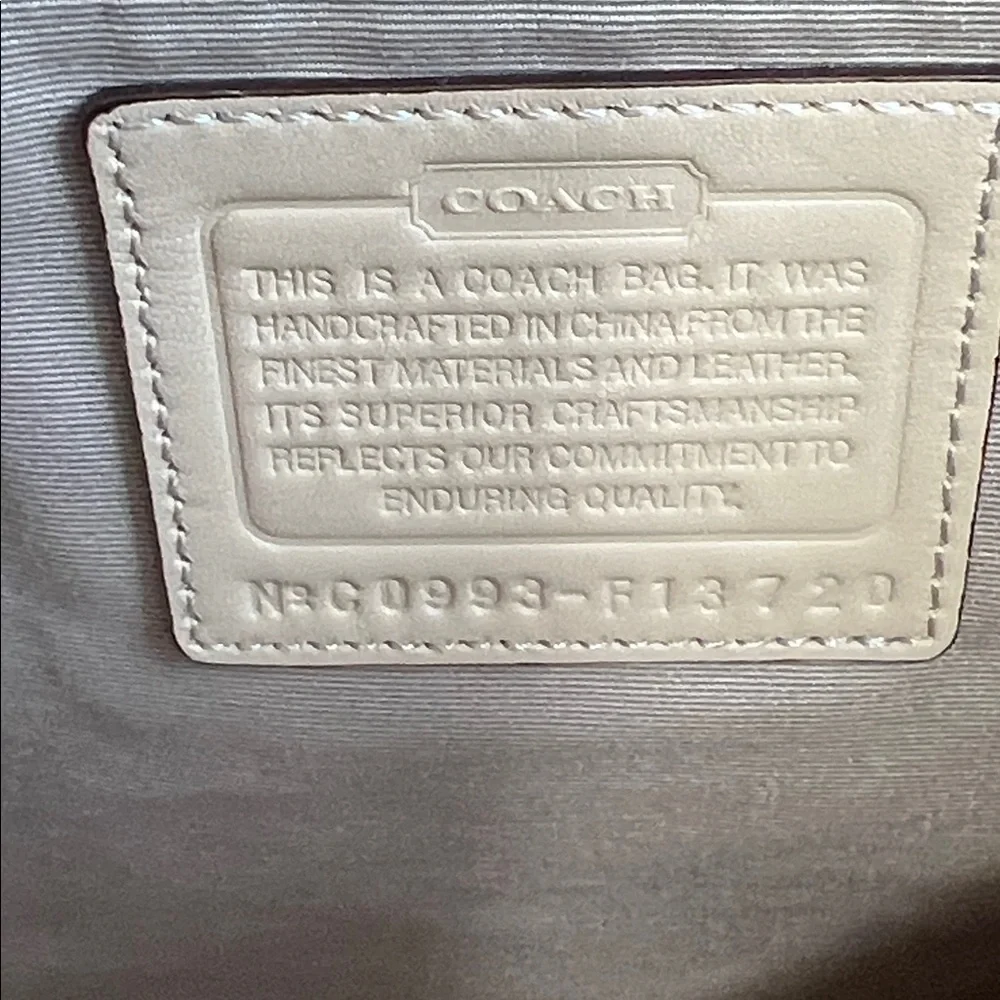 COACH Patchwork Shoulder Bag NWT - Picture 6 of 8